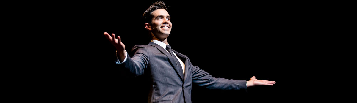 Michael Carbonaro LIVE!